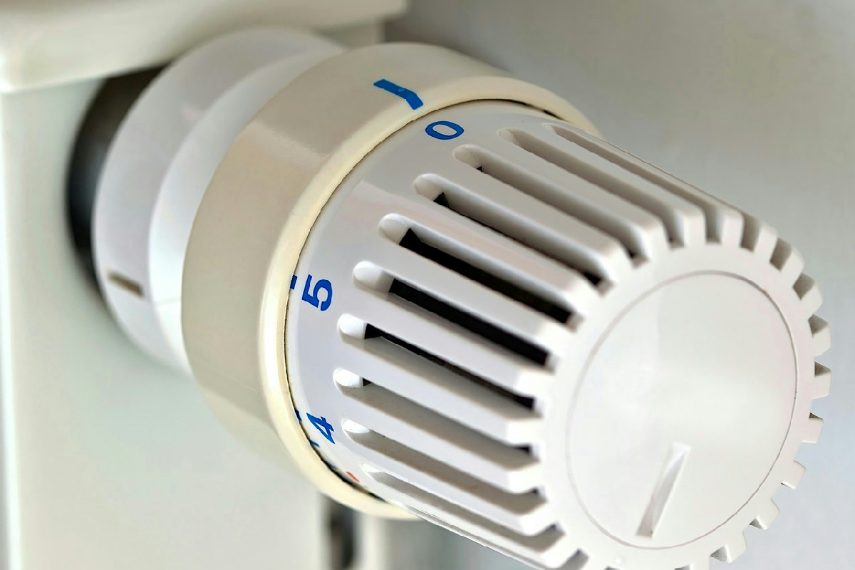 I termosifoni non riscaldano bene in molte case: ecco il problema più comune che blocca il calore